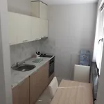 Stella Udacha & Apartamento